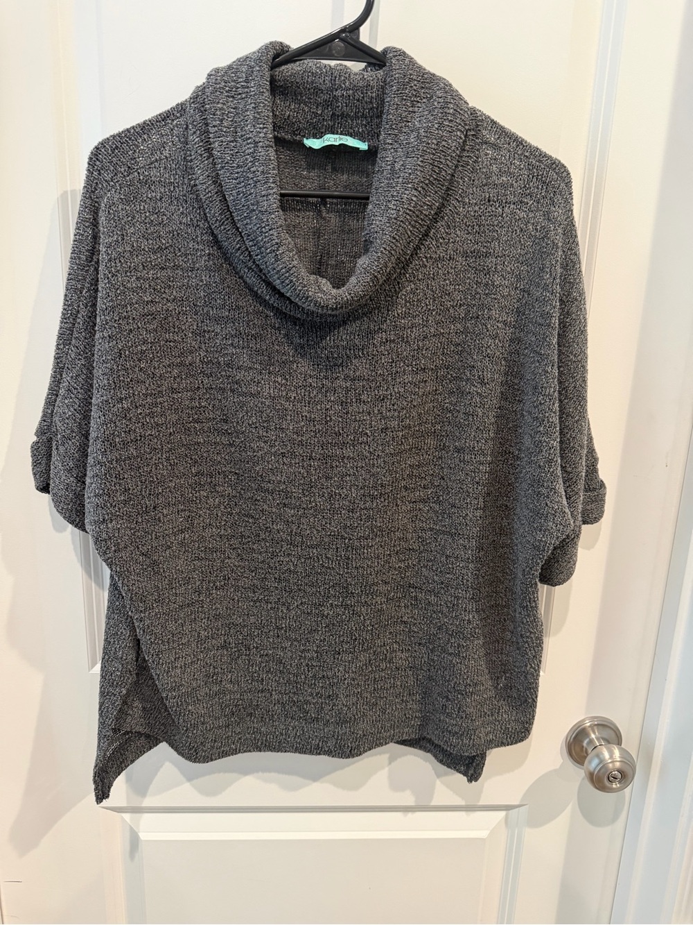 Karlie Cowl Neck Short Sleeve Sweater Size Medium